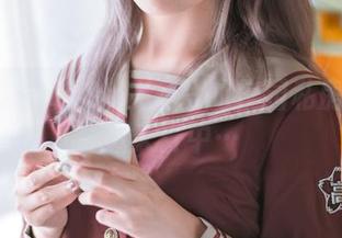 报告！Akisoso秋楚楚的校园私房美图异想天开中…