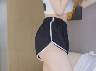 BoBoSocks袜啵啵 – 别开生面的果冻全集：当白棉袜上演小戏码