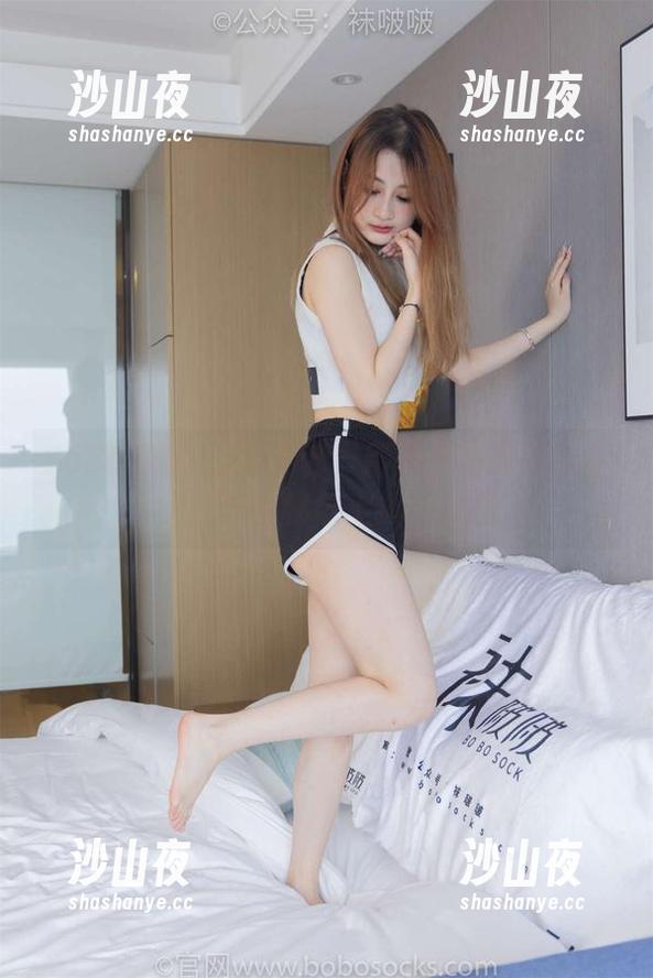 BoBoSocks袜啵啵-果冻 BoBoSocks袜啵啵 - 别开生面的果冻全集:当白棉袜上演小戏码