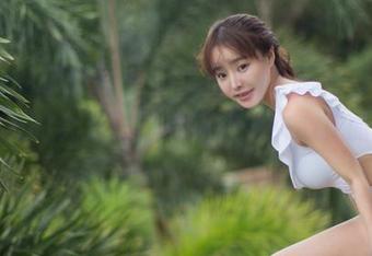 BoLoli菠萝社 – 不仅仅是JK制服，王语纯带来的合集里，玩味和少女心扑面而来！