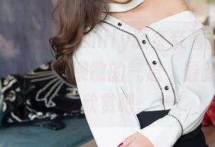 Feilin嗲囡囡 – Emily顾奈奈酱的女孩系列，有种甜蜜又懒散的气息，最新图包快来欣赏吧。