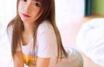GIRLT果团网 – 通灵儿的私房办公室-隐秘角落的图包窥探