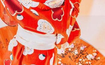 果团网的冷艳妖姬图集，看完我突然意识到：原来丑和美之间只隔一层妆。