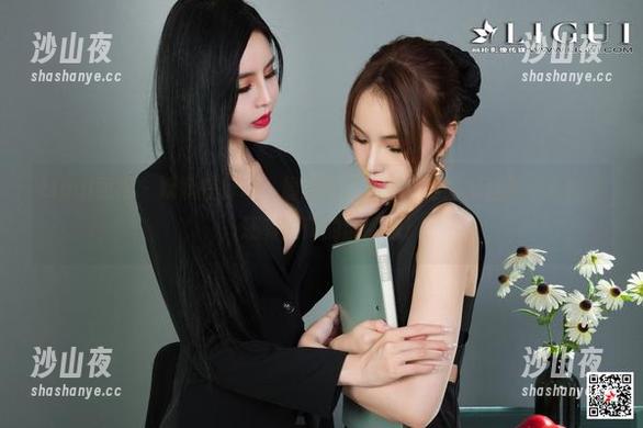 Ligui丽柜 - 妖妖在行动：最新图库通知，里面的丝袜不止好看，还有微辣的幽默哦！