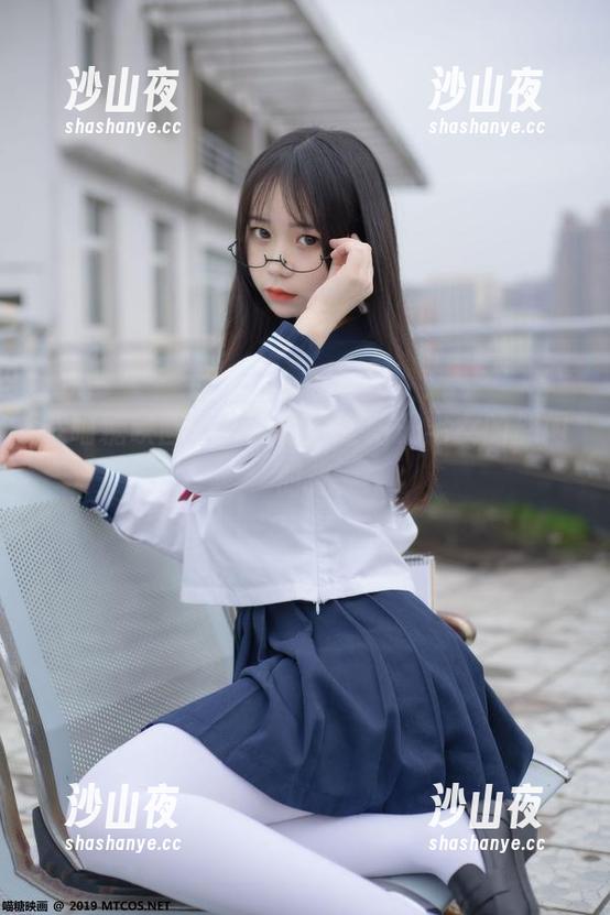 在喵糖映画，无圣光见证阳光宅女的悠闲时光