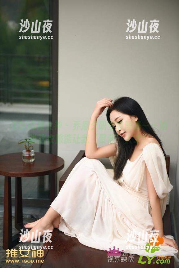 TGOD推女神 - 乔恩夕职业装图集——她说这衣服能让我‘聚焦’人才！