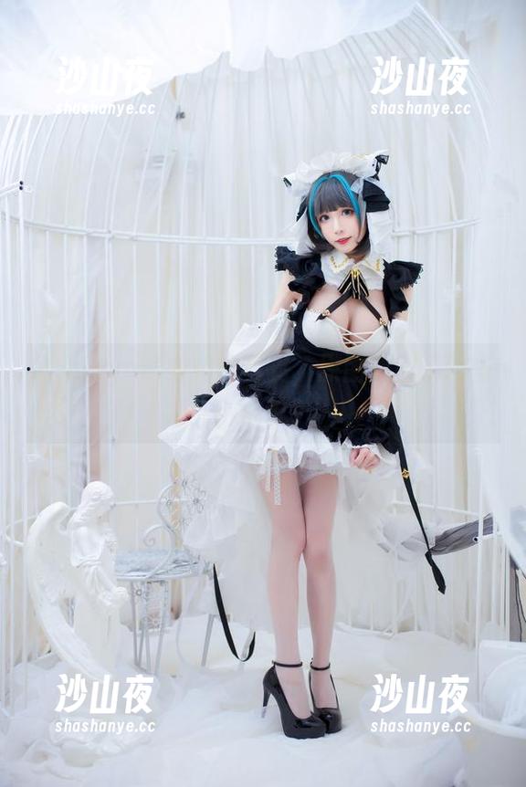 Tomoyo酱姐姐的写真，原图透露了哪些小心思？