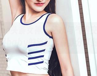 TouTiao头条女神 – 热水与气泡交织—杨漫妮baby的浴缸作品集分享时刻