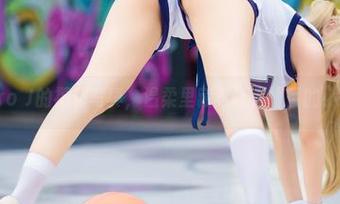 Umeko J的福利写真，温柔里藏着让人瞩目的小心思。