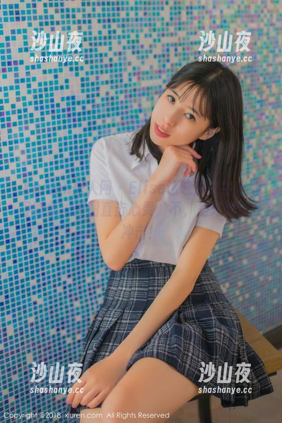 Xiuren秀人网 - Elise谭晓彤的牛仔裤写真集：原图直击心灵，不，是对眼球的冲击！