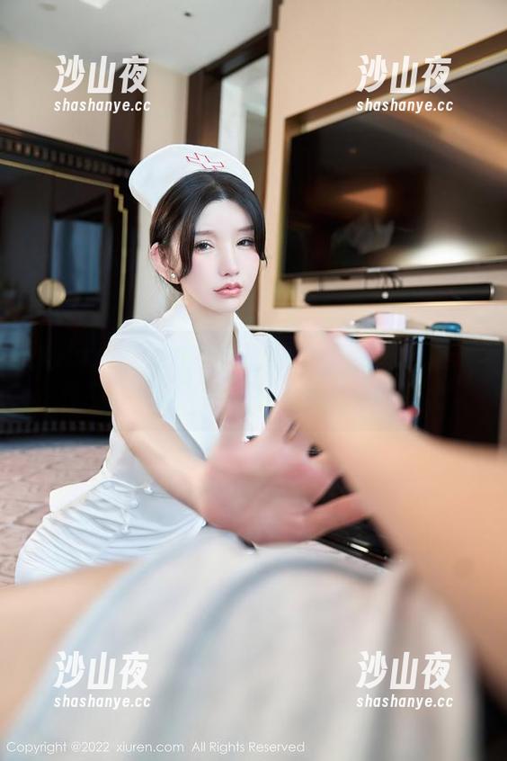 Xiuren秀人网 - 小橘子orange这次的作品，套装合集有种说不出的…魅力