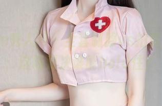Xiuren秀人网 – 全套制服vs拍黄瓜girl：这场对决谁能hold住？