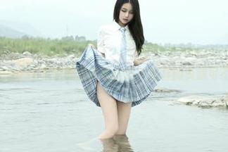 你见过eloise软软的和服私拍吗？这样的资源可不常有！
