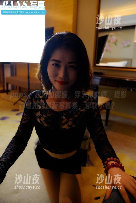 pans-熙媛 pans - 我们的熙媛,穿了修女服,摄影师敢拍她最新写真集,你敢不看?