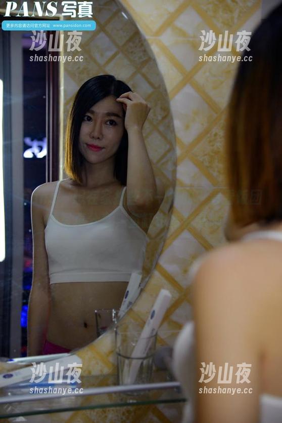 pans - 想在家拍些不一样的？看看饭团的写真分享，鱼缸也变背景啦！