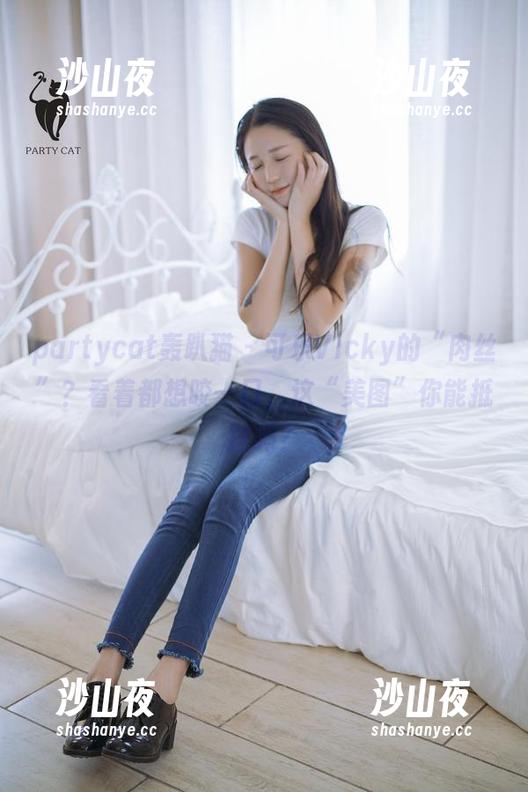 partycat轰趴猫 - 可乐Vicky的“肉丝”？看着都想咬一口，这“美图”你能抵挡吗？