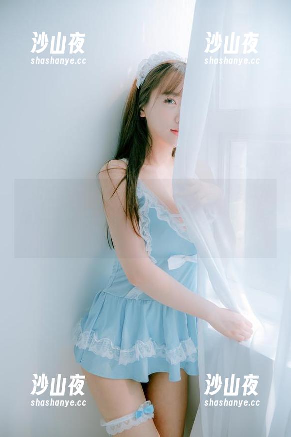 “婚纱穿太久，yeeun孙乐乐要不要来个换装派对？还有哪些是合适的选择？”写真