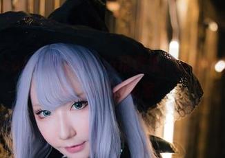 看サク(saku)的Fantia精选集，我也好想成为一名‘写真评论家’