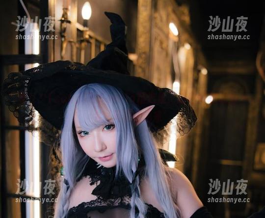 看サク(saku)的Fantia精选集，我也好想成为一名‘写真评论家’