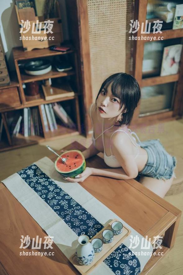 二佐Nisa带你游泳：碧蓝航线泳装合集，别怪我没说