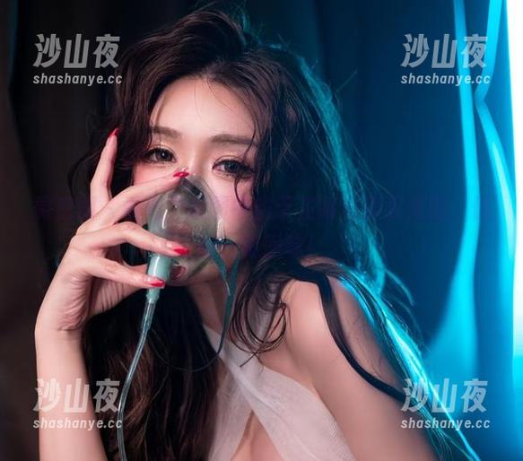 微密圈 - 看吧，原图中的于芷晴和那双美腿，值得一再回味！