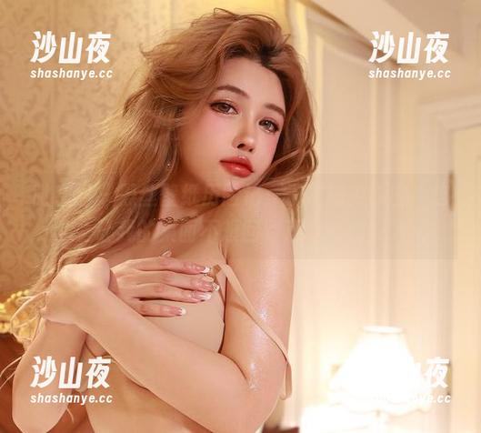 微密圈 - 黑丝壁纸历险记：于芷晴的原图，这让我的桌面不想回到正常状态！