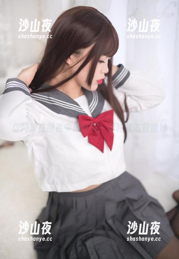 你烨烨在图库中做秘书，那种状态很微妙