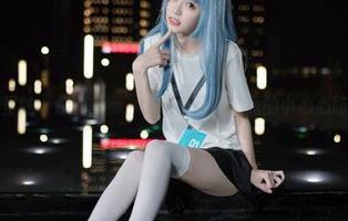 套图里的“你的负卿”内衣，打破了我的小心心防线。
