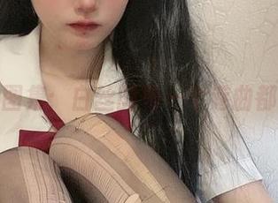 倦倦喵图集：白丝的每一个卷曲都是故事