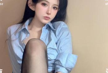 猫一样的透明气质，倦倦喵精选写真×懒洋洋。