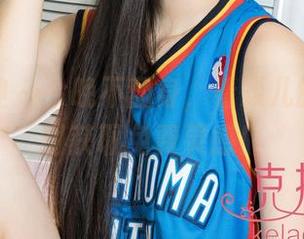 克拉女神 – 今晚不翻身，看颖儿的睡衣美图获取免费灵感！