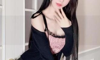 微密圈 – 别眨眼！十万口草莓粥粥舰长图包合集，更新中，新花样来了！