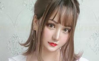 户外全套写真，夏鸽鸽不想起床在风中摇曳，画面太美不敢直视。