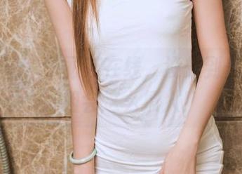 头条女神 – 李丽莎在线，没想到美图里的御姐会这么撩人！