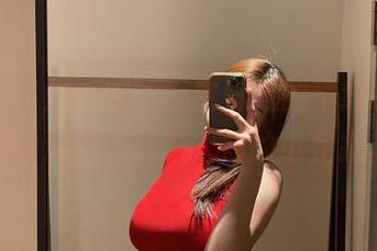 微密圈 – 燃烧吧，奶宝妹纸的婚纱福利，图片透露些不为人知的小花招。