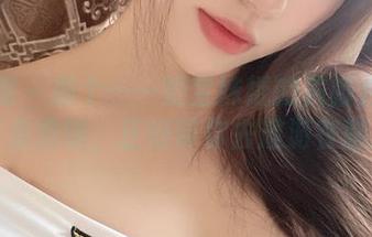 微密圈 – 那个……奶宝妹纸的美脚合集！按下免费键，正好带你去遨游在腿间。