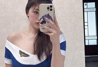 微密圈 – 奶宝妹纸的灰丝图包，资源好到让人想“更换袜子”。