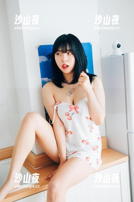 搞怪又迷人的宋哈娜(송하나)，万圣节私房原图全景大公开！