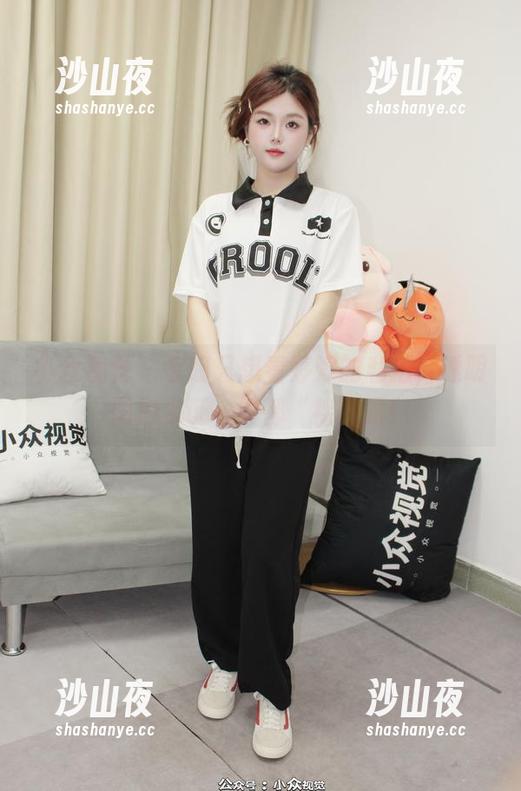 小众视觉-婷婷 小众视觉 - 今晚只想看婷婷的私拍,透明图包保证一切都“裸”露!