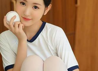 尤蜜荟 – 图集里的萌妹子，合法萝莉又忍不住撒娇了！