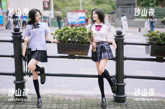 尤蜜荟 - 豹纹也可以这样穿？土肥圆Iris更新的图片让我惊了！