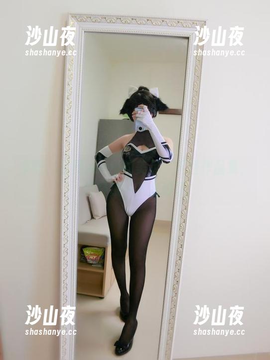 来吧，星野saori的美足，下载作品集，轻轻戳一下就好了