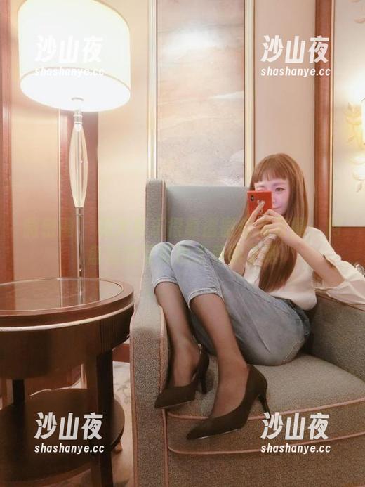 微密圈 - 杨大乐乐很靠谱微信朋友圈：网盘里的写真也太养眼了吧