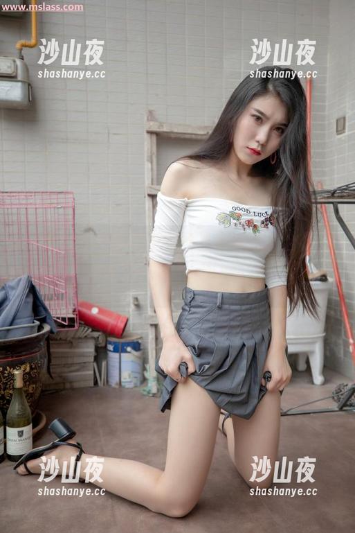 梦丝女神 - 苏安希的丝袜女神编辑合集，壁纸效果MAX，不然上班心情好不到哪去。