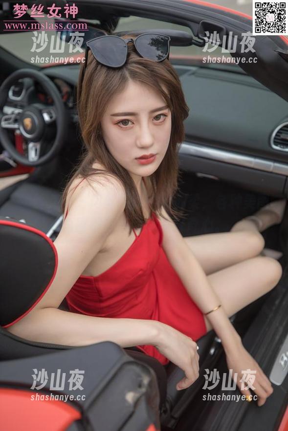 梦丝女神 - 肉丝写真中的苏柔，各种美图角度都在牵动我的好奇心。