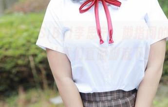 模范学院 – SiByl李思宁，脚指间的诗—全套裸足图片让我们直面脚底下的小确幸！