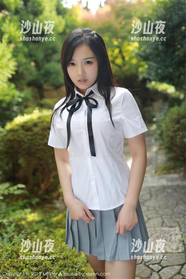 模范学院-黄乐然 模范学院 - 黄乐然的新作,裤里丝,下载前先望一眼?