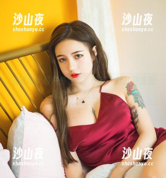 洛丽塔大哥户外合集，没错，这就是我想象中的“随性”。