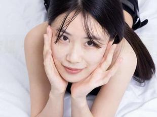 物恋传媒 – 礼服也自带无圣光滤镜，小茶的图包值得二刷。