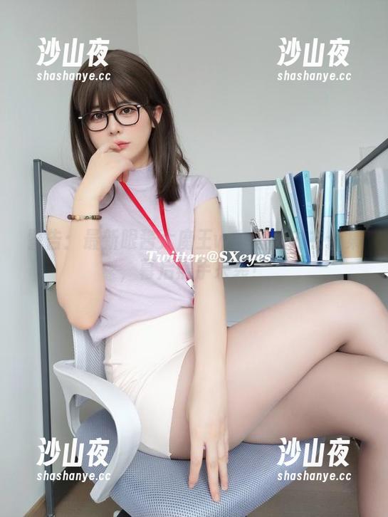警告：最新眼酱大魔王w小恶魔内衣合集，幕后黑手来袭！